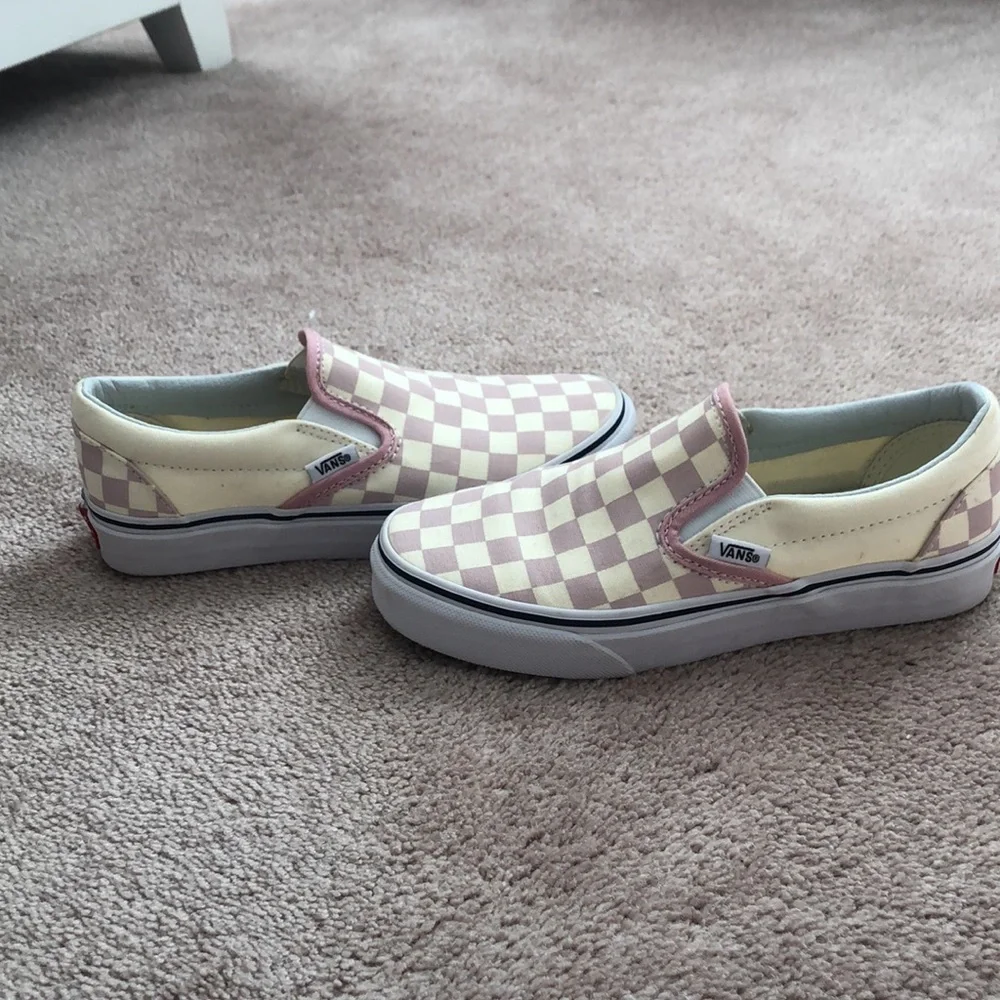 Pink Checkered Vans - Picture 3 of 4